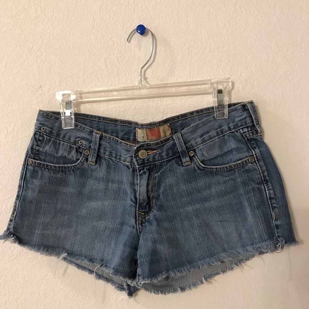 Women’s denim jean frayed short shorts - Picture 1 of 4